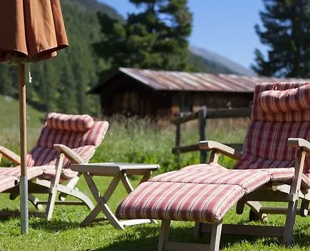 Historic Chesa Salis Bed & Breakfast