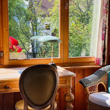 Historic Chesa Salis Bed & Breakfast