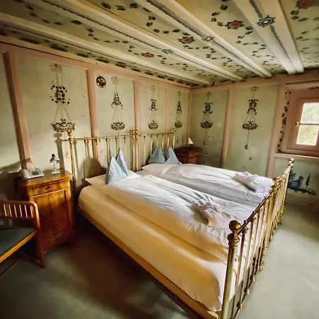 Bed & Breakfast Historic Chesa Salis