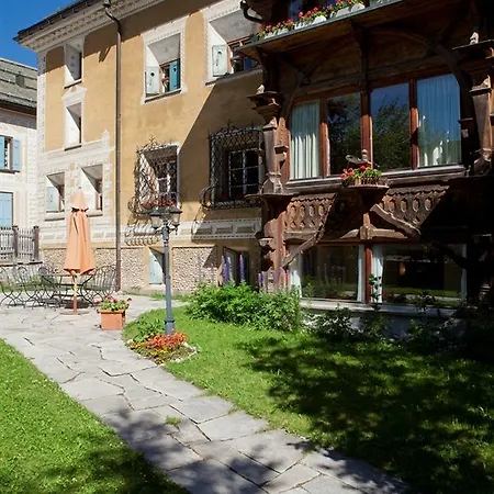 Bed & Breakfast Historic Chesa Salis Bever