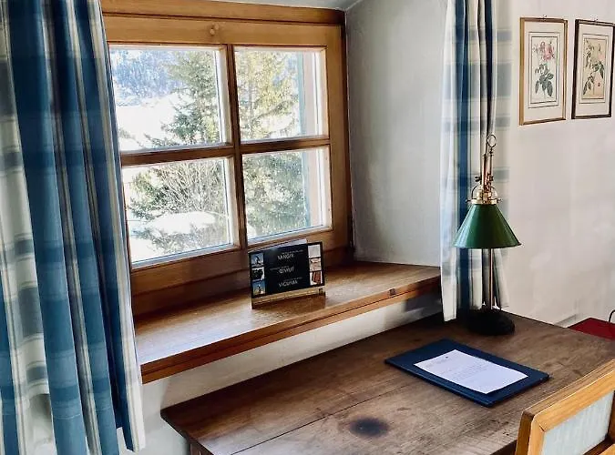 Historic Chesa Salis 3* Бевер