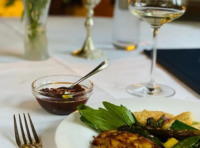 Historic Chesa Salis Hotel Bever