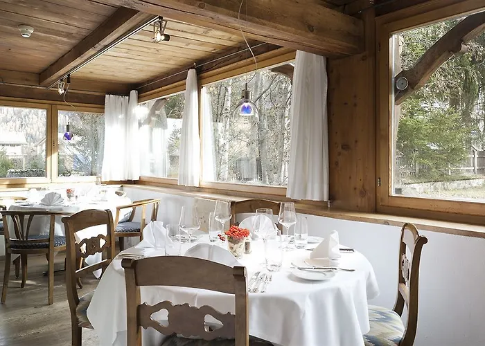 Historic Chesa Salis Бевер