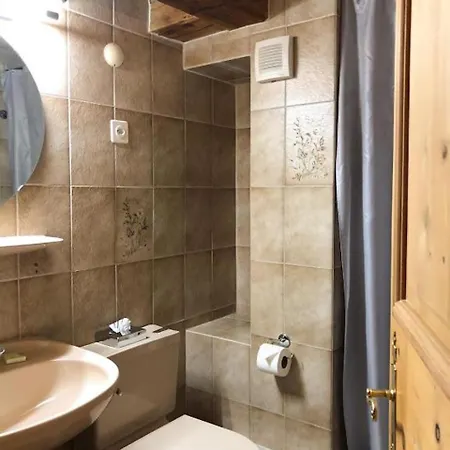 Historic Chesa Salis 3* בבר