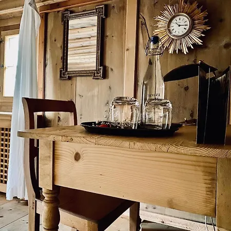 Historic Chesa Salis 3* בבר