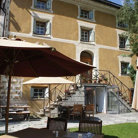 Hotel Historic Chesa Salis 3*